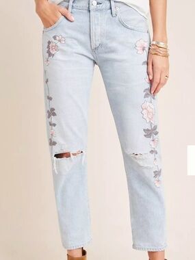 Citizens Of Humanity Light Wash Straight Leg Jeans, Pink Floral Embroidery 26